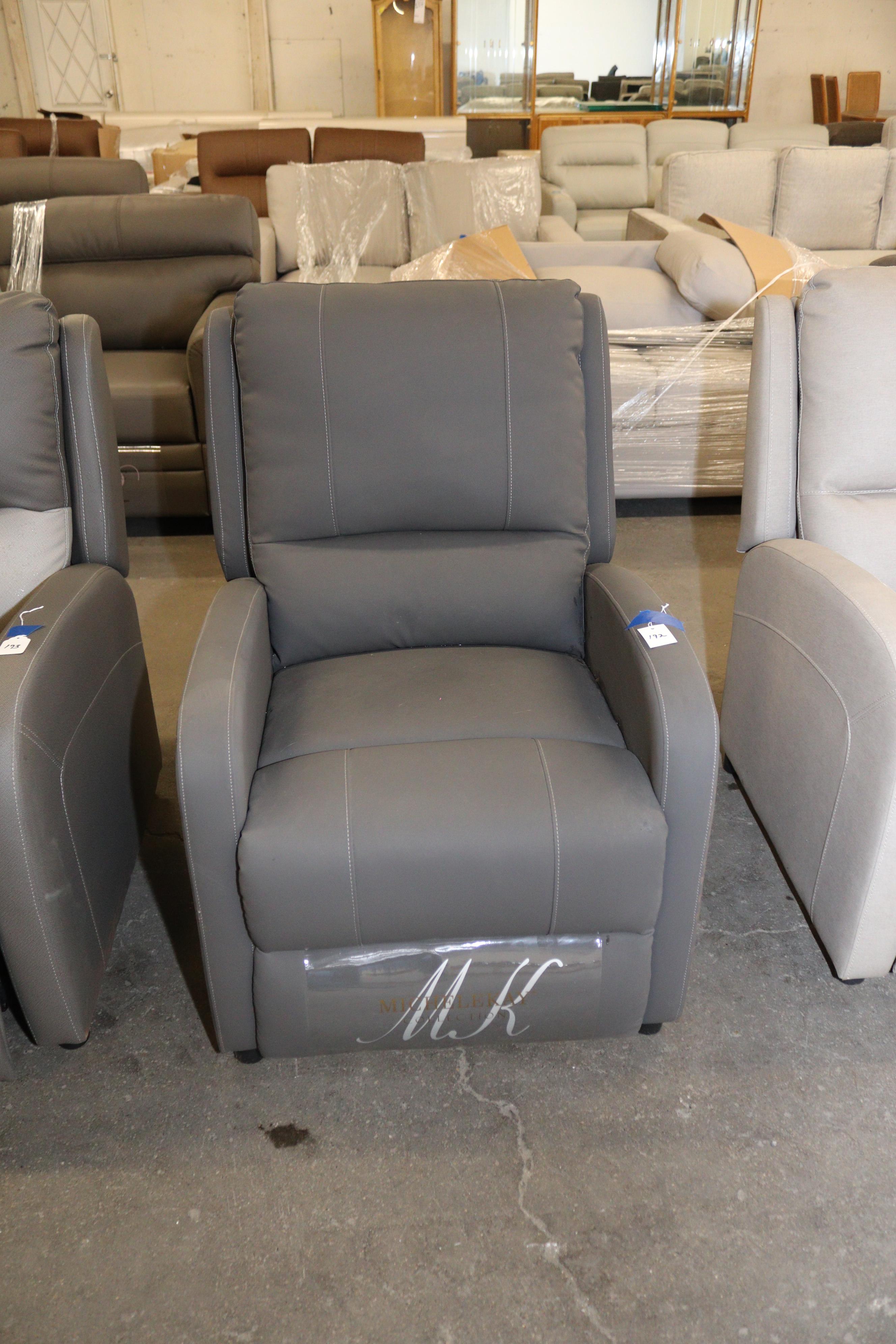 26" Recliner