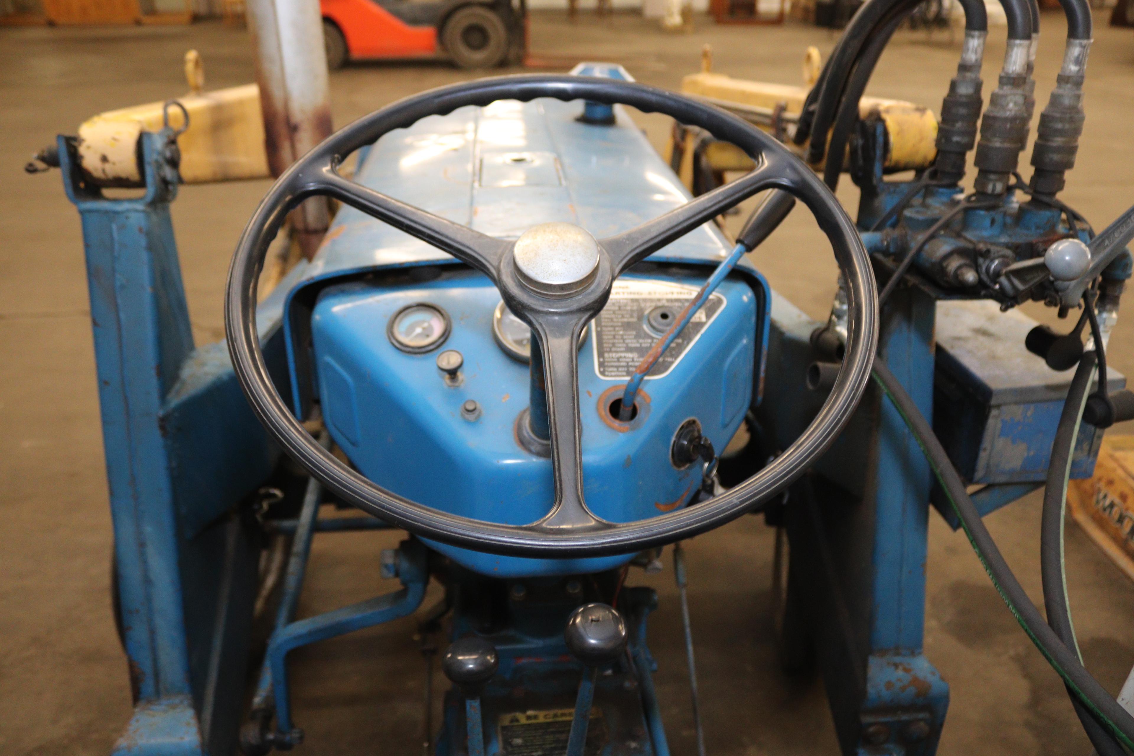Ford 1000 Diesel Tractor, 2144 Hours, 3 pt. and Kelly Loader 4' with Wheel Weights, Full Set of Chai