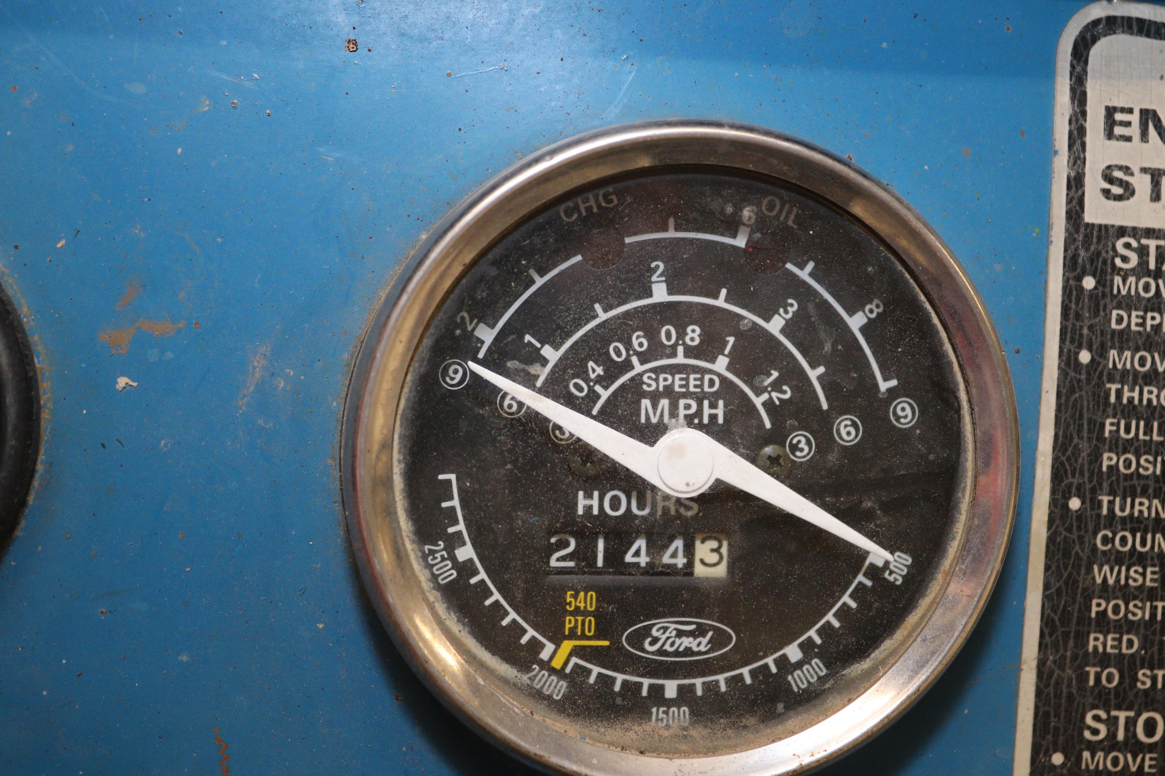 Ford 1000 Diesel Tractor, 2144 Hours, 3 pt. and Kelly Loader 4' with Wheel Weights, Full Set of Chai