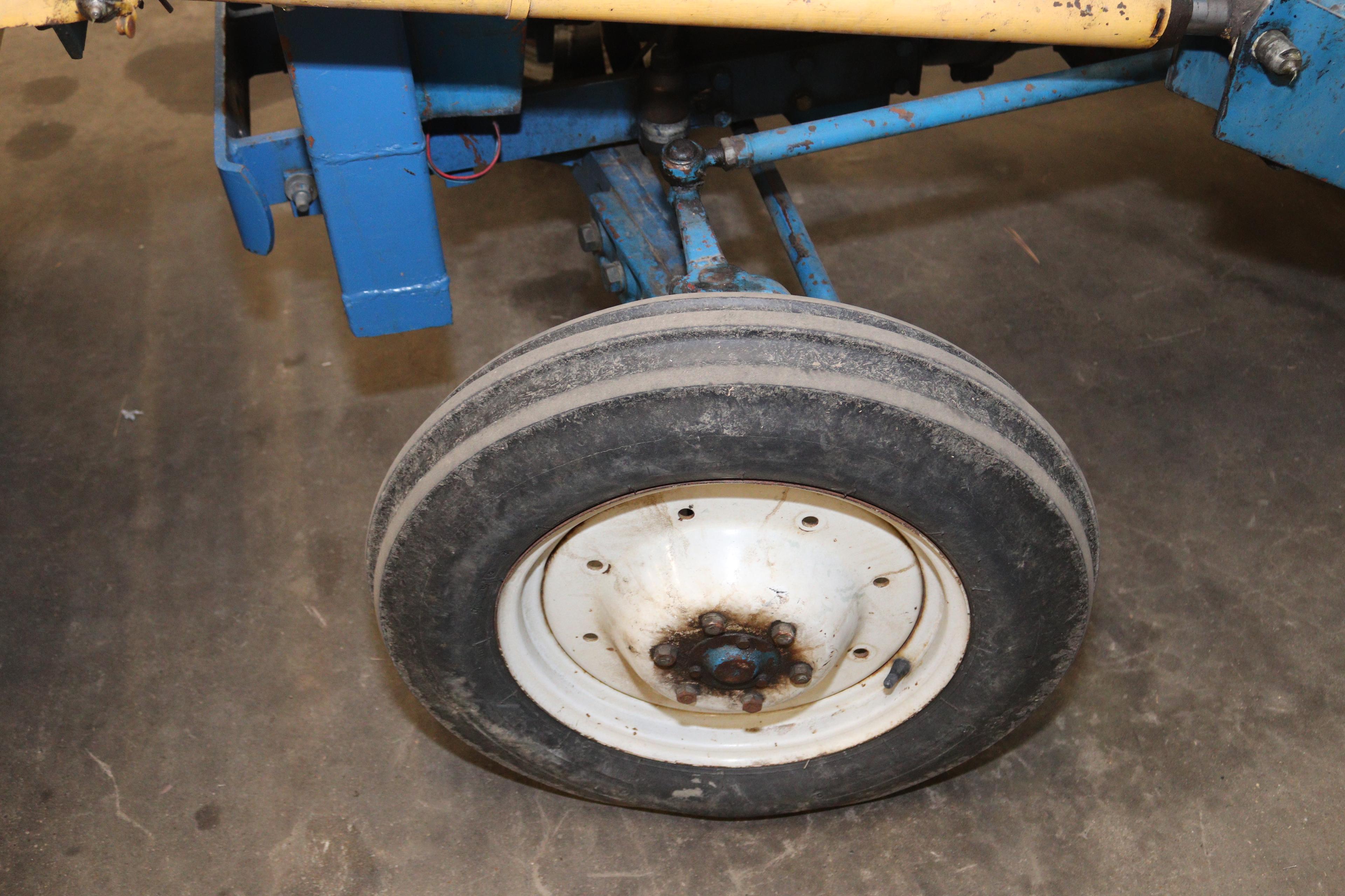Ford 1000 Diesel Tractor, 2144 Hours, 3 pt. and Kelly Loader 4' with Wheel Weights, Full Set of Chai