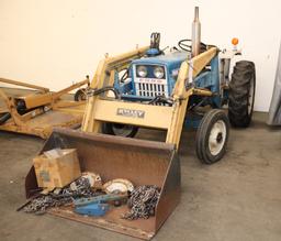 Ford 1000 Diesel Tractor, 2144 Hours, 3 pt. and Kelly Loader 4' with Wheel Weights, Full Set of Chai