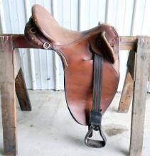 JUMPING SADDLE