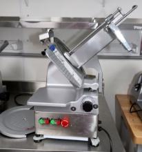 MEAT SLICER