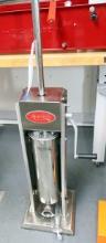 SAUSAGE STUFFER