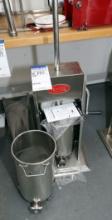 SAUSAGE STUFFER