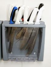 KNIFE STATION & KNIVES