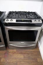 GAS RANGE