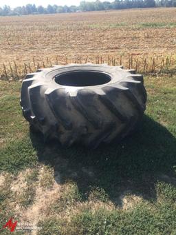GOODYEAR 30.5-32 TIRE