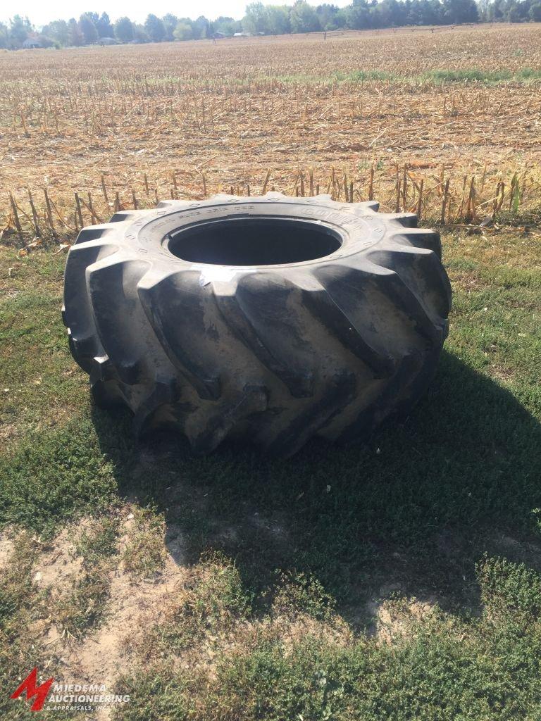 GOODYEAR 30.5-32 TIRE