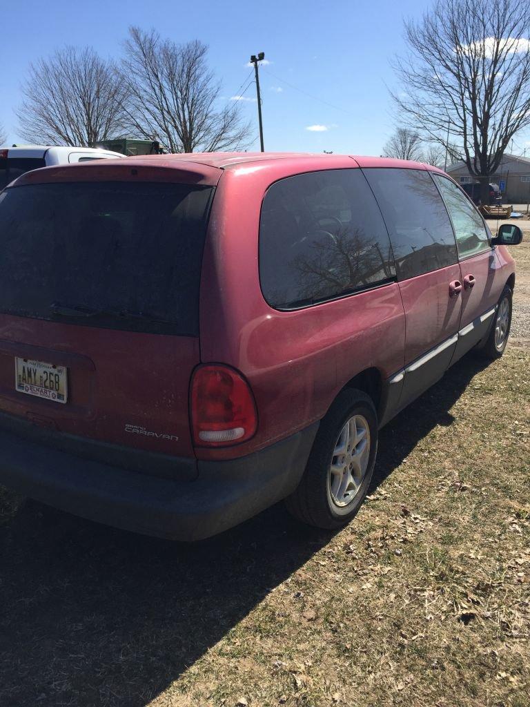 1999 DODGE GRAND CARAVAN, 3.3L GAS ENGINE, AUTO TRANS, PW/PL/PM, AM/FM/CASS