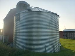 SUPERIOR MFG 10,000 BUSHEL GRAIN BIN, GALVANIZED STEEL, UNLOAD AUGER WITH D