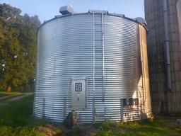 SUPERIOR MFG 10,000 BUSHEL GRAIN BIN, GALVANIZED STEEL, UNLOAD AUGER WITH D