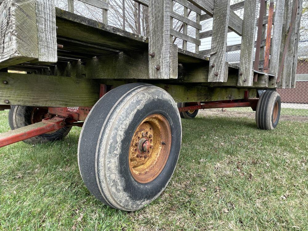 8' X 16' BALE WAGON WITH KEWANEE 8-TON GEAR