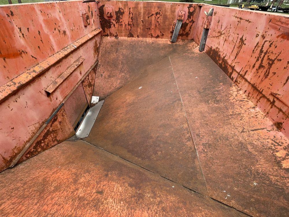 KILBRO GRAVITY WAGON, 6'' AUGER SIDE DISCHARGE