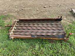 ONION TOPPING BED, 34'' X 6'