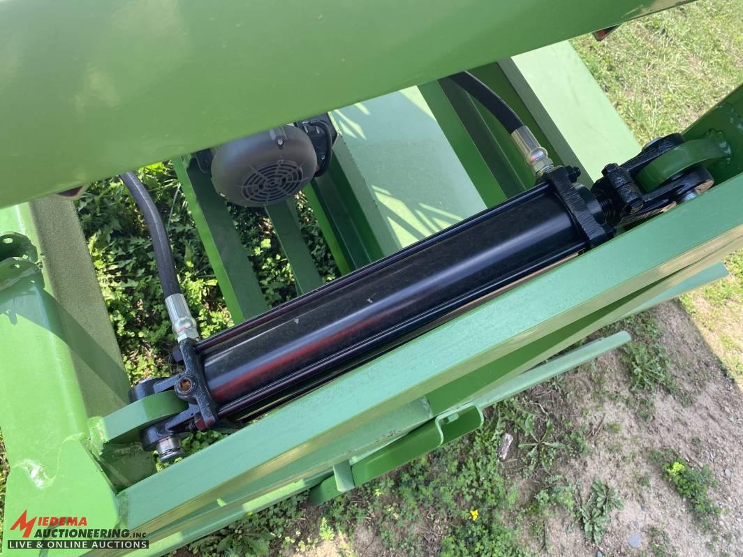 NEW PRODUCE PACKING BOX DUMPER