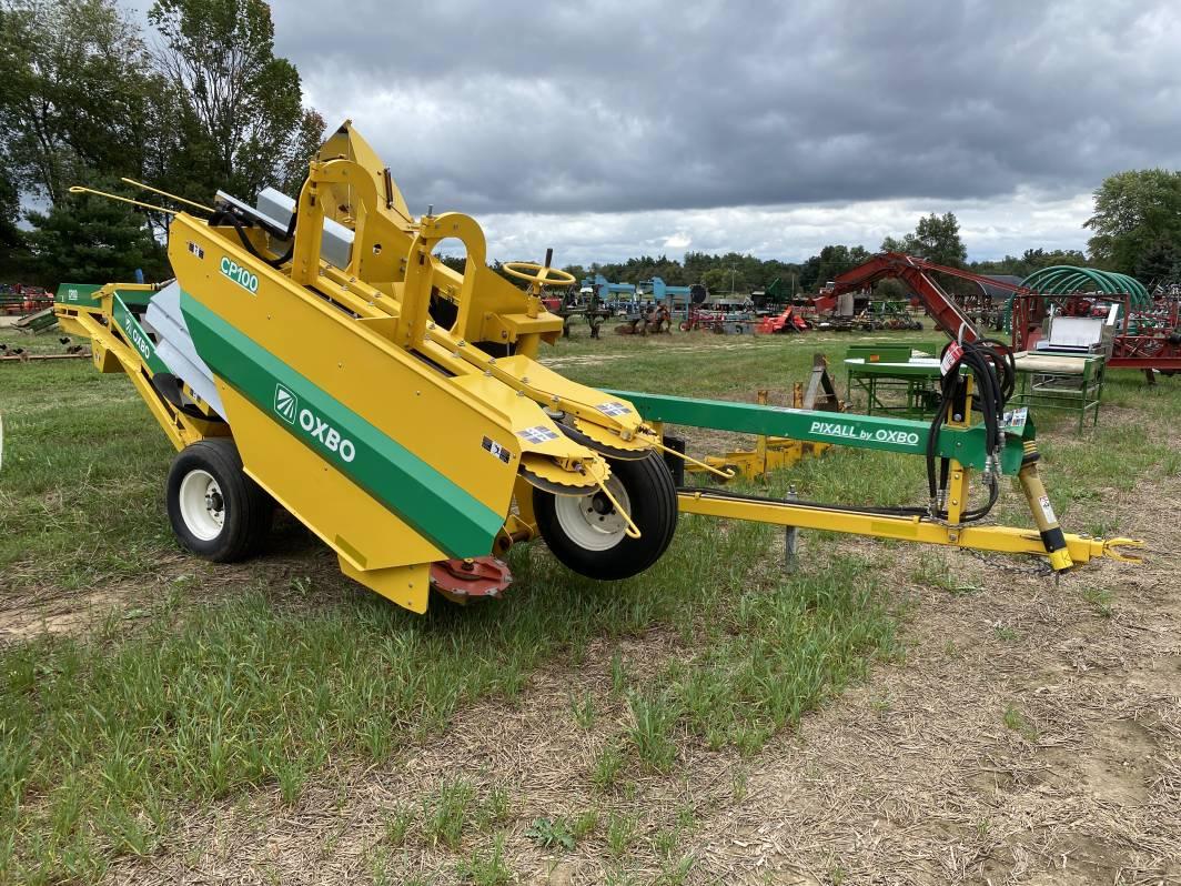 OXBO PIXALL CP100 SWEET CORN PULLER, PICKED 30 ACRES, LINE NEW CONDITION
