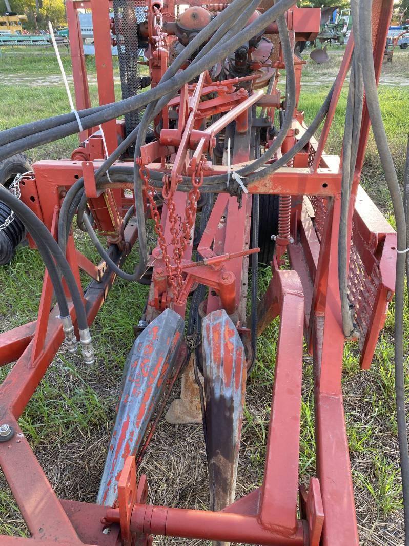 FMC HARVESTER, 1-ROW, CARROTT