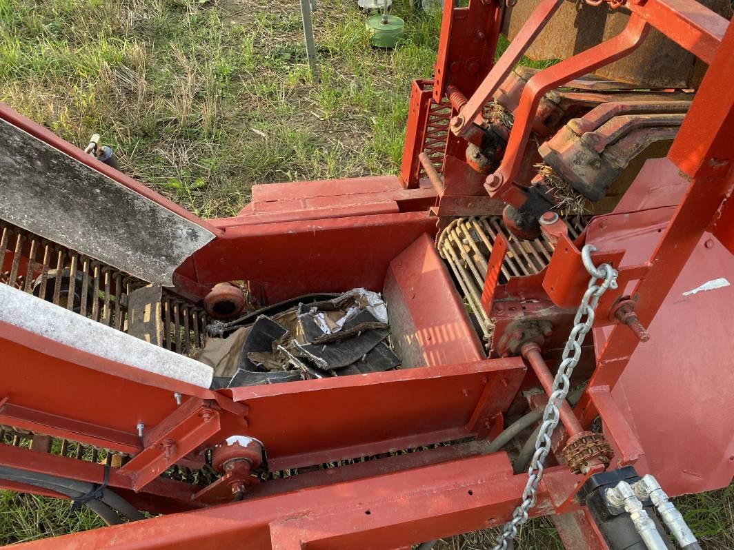 FMC HARVESTER, 1-ROW, CARROTT