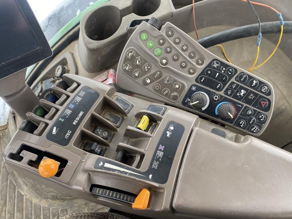 2013 JOHN DEERE 8285R AG TRACTOR