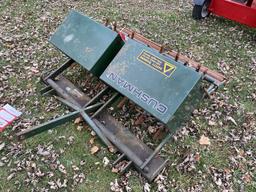 CUSHMAN 2-SECTION PLUG TYPE AERATOR