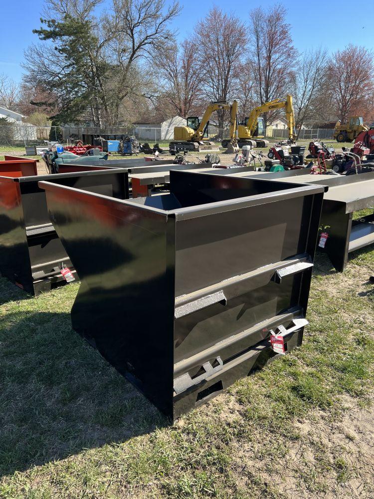 SKID STEER MOUNT DUMP HOPPER