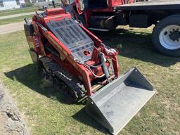 2022 STAG TL425 STAND ON TRACK LOADER, KUBOTA TIER 4 DIESEL ENGINE, 25HP, AUX HYD. MANUAL COUPLER, R