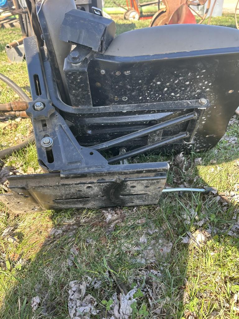 SEAT ASSEMBLY