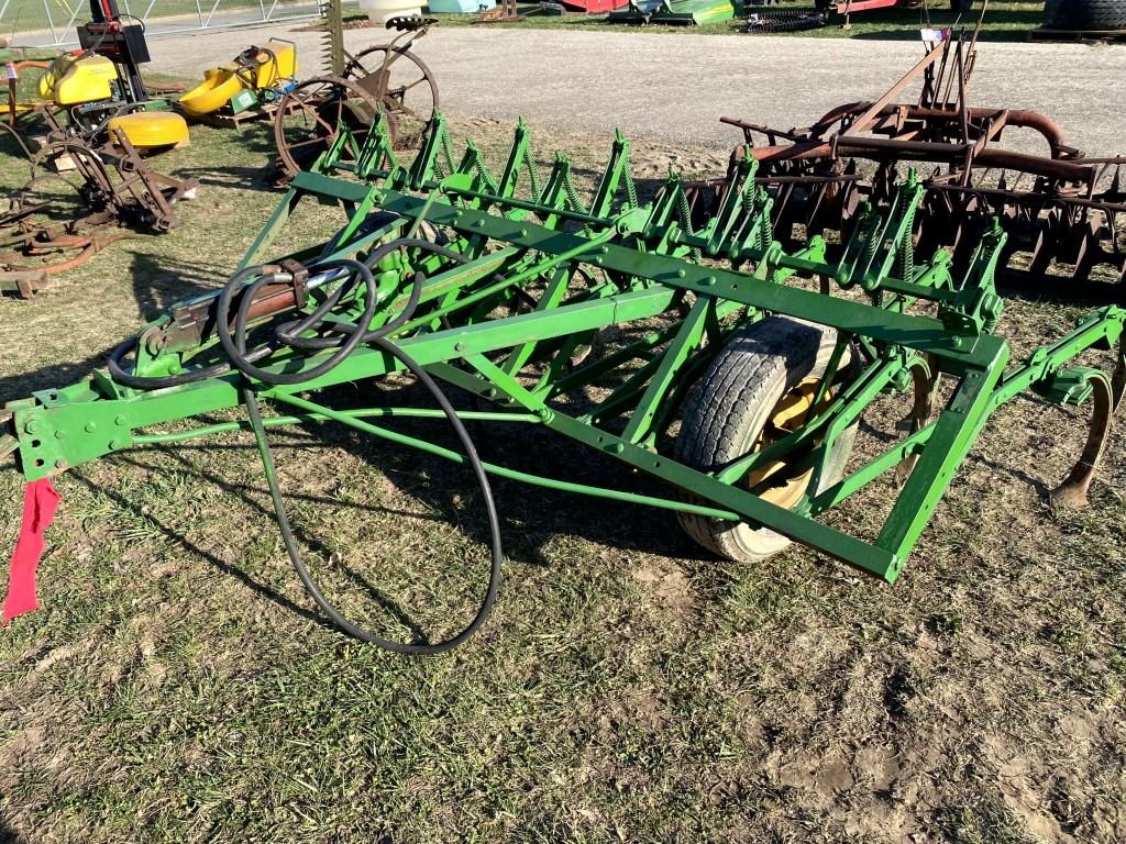 JOHN DEERE 9' FIELD CULTIVATOR