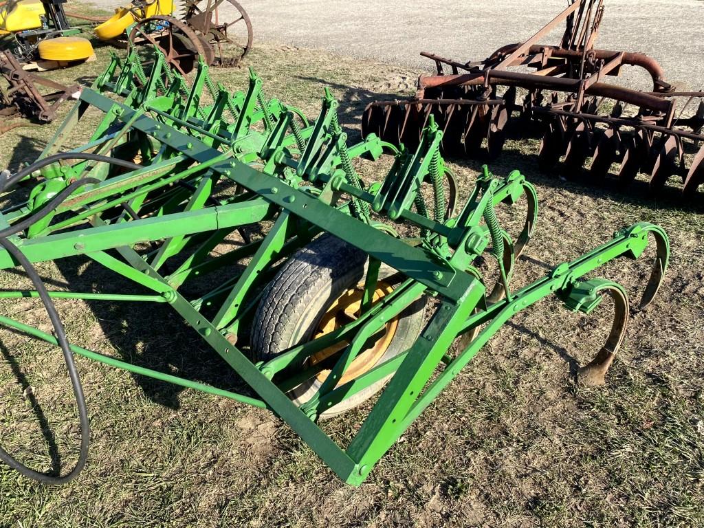 JOHN DEERE 9' FIELD CULTIVATOR