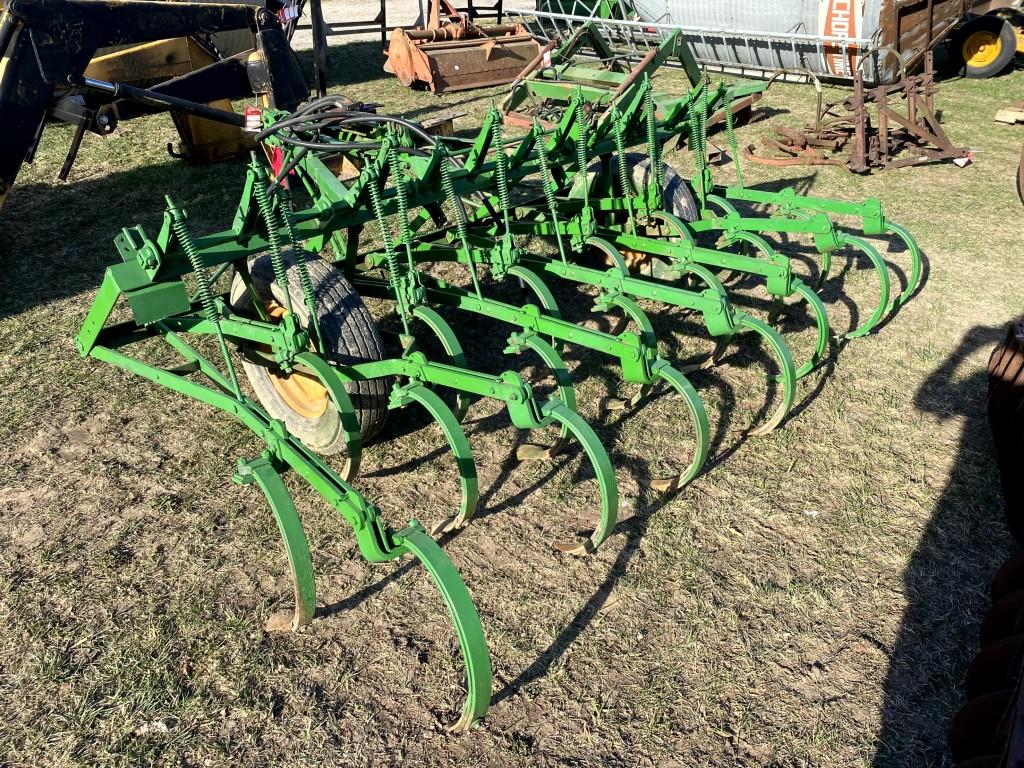 JOHN DEERE 9' FIELD CULTIVATOR