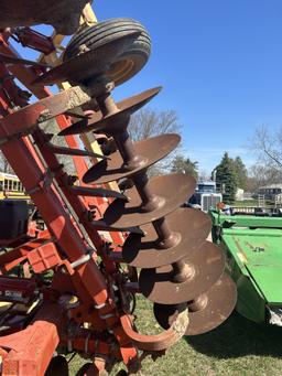 2005 KRAUSE 4995-34WR DISC, 34', HYDRAULIC WING FOLD, REAR HITCH & HYD, S/N: 1569 06/05