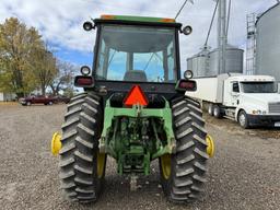 1981 JOHN DEERE 4440 TRACTOR