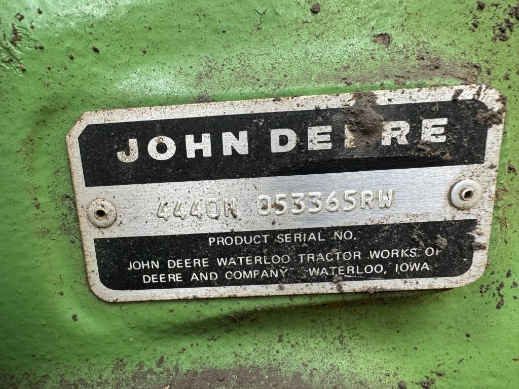 1981 JOHN DEERE 4440 TRACTOR