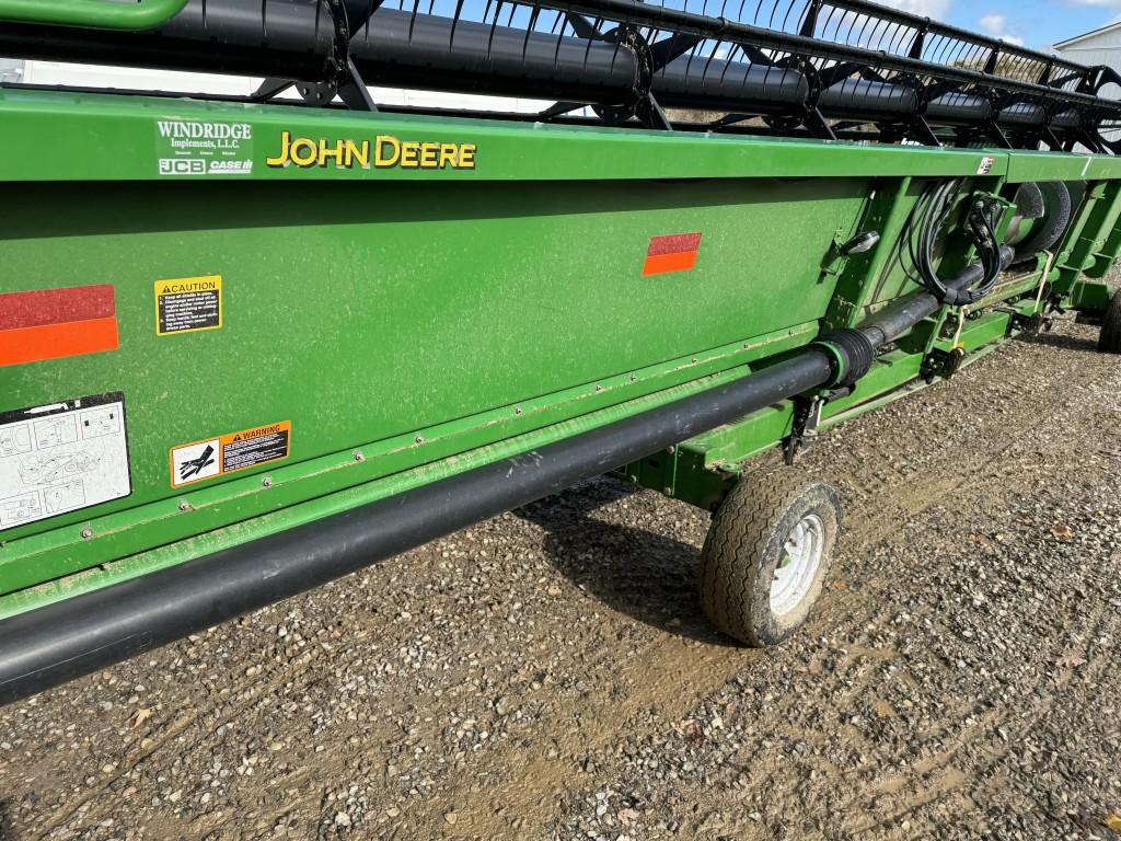 JOHN DEERE 635F GRAIN HEAD