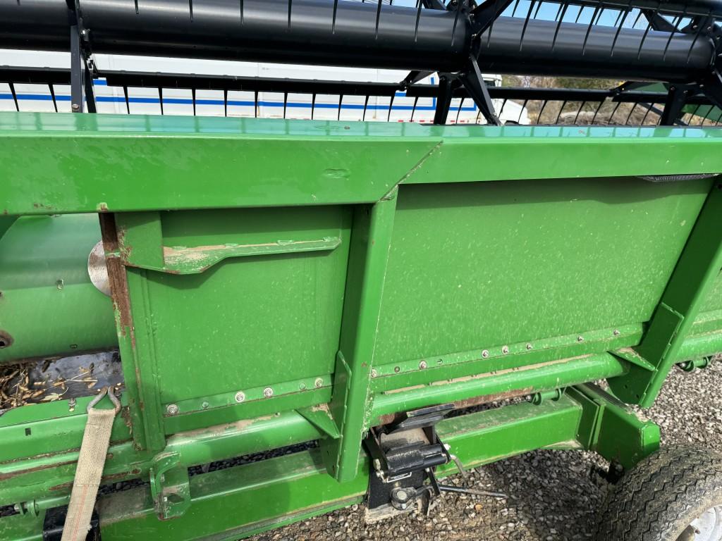 JOHN DEERE 635F GRAIN HEAD