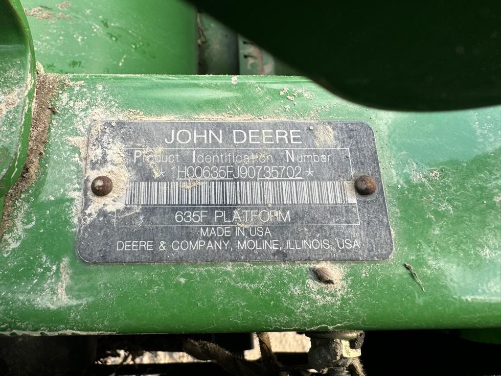 JOHN DEERE 635F GRAIN HEAD