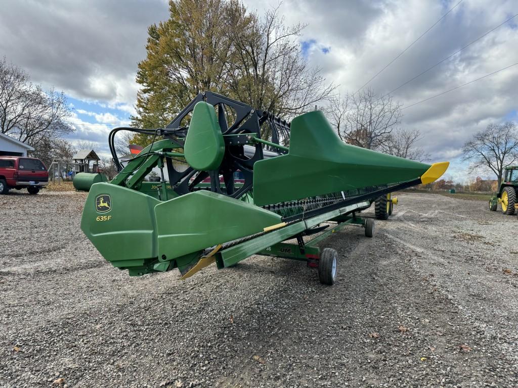 JOHN DEERE 635F GRAIN HEAD