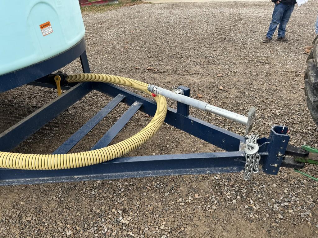 AG SPRAY SINGLE AXLE NURSE TRAILER WITH (2) 3000 GALLON POLLY TANKS