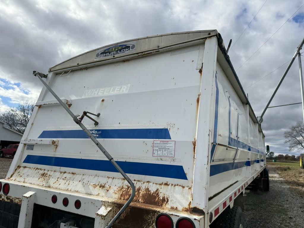 2000 WHEELER TANDEM AXLE HOPPER BOTTOM TRAILER