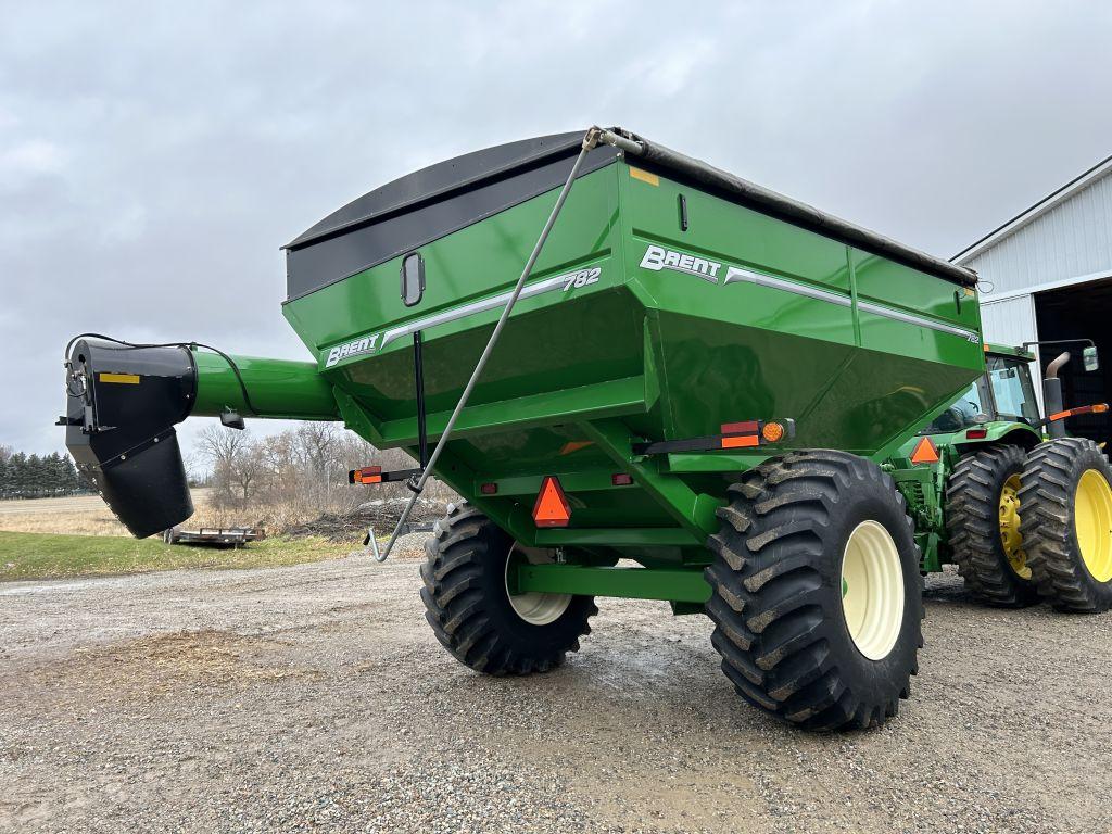 BRENT 782 GRAIN CART
