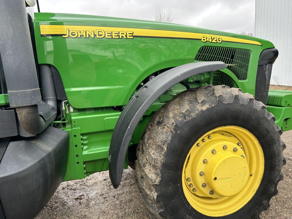 2002 JOHN DEERE 8420 TRACTOR