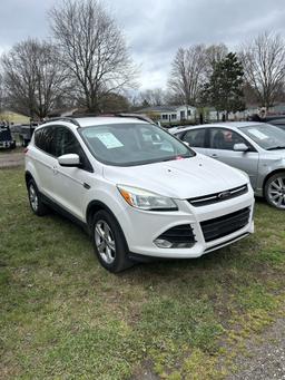 2013 FORD ESCAPE SE 4-DOOR, 1.6L ECOBOOST, AUTO TRANS, CLOTH, PW, PL, PM, AM/FM, NAVIGATION SCREEN, 