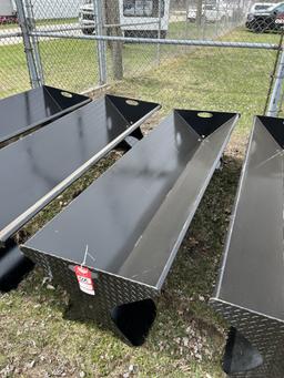 HEAVY DUTY CATTLE FEEDER