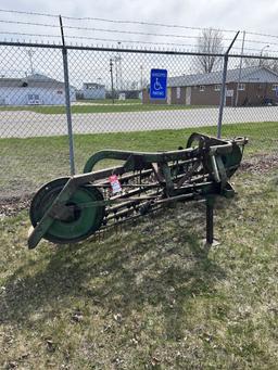 JOHN DEERE HAY RAKE