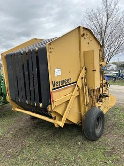 VERMEER 605G ROUND BALER, 5' X 6', S/N: 3805