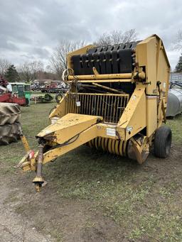 VERMEER 605G ROUND BALER, 5' X 6', S/N: 3805