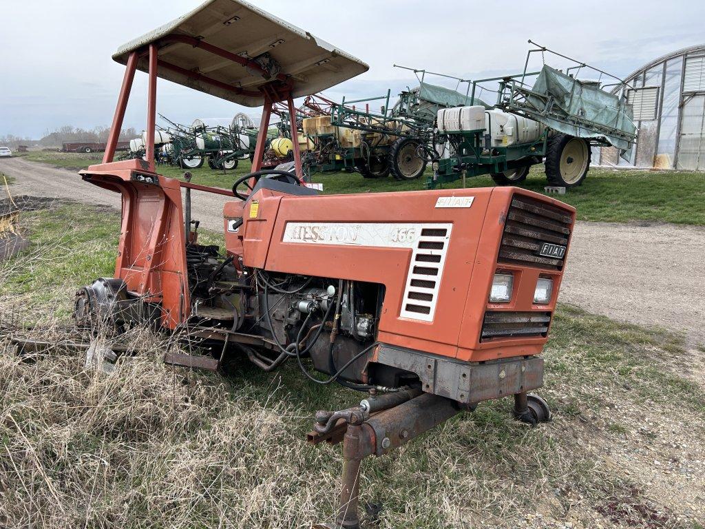 HESSTON 466 PARTS TRACTOR