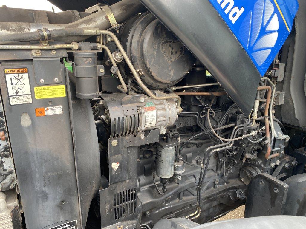 NEW HOLLAND T6030 PLUS TRACTOR, 4WD, 3PT, PTO, 4 REMOTES, 10 FRONT WEIGHTS, 20.8R38 REAR DUALS, 16.9