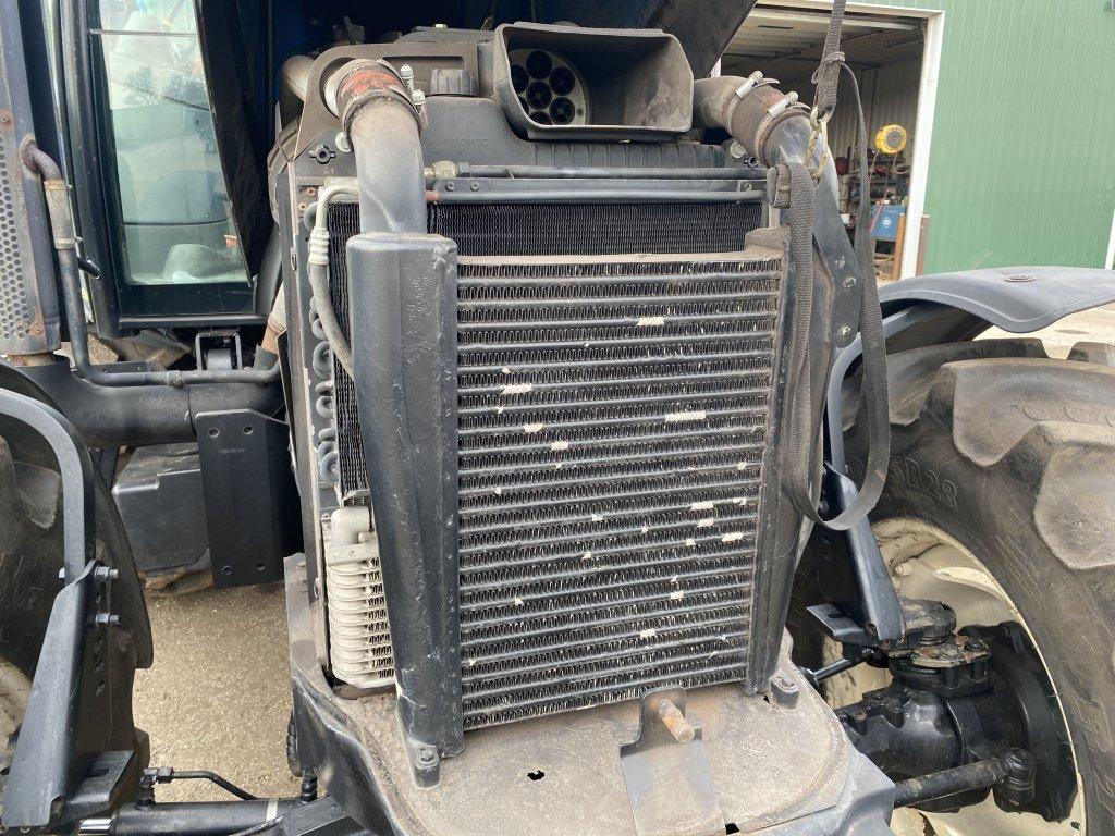 NEW HOLLAND T6030 PLUS TRACTOR, 4WD, 3PT, PTO, 4 REMOTES, 10 FRONT WEIGHTS, 20.8R38 REAR DUALS, 16.9